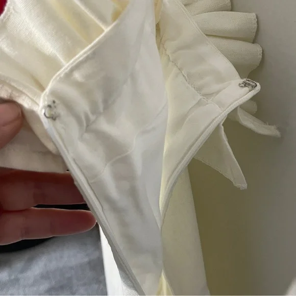 Lucca Ivory Linen Wide Leg Ruffled Jumpsuit with pockets size small - Picture 7 of 14